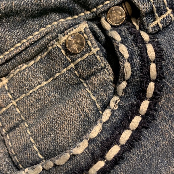 Eighty Eight Perfect Jeans - Picture 7 of 8